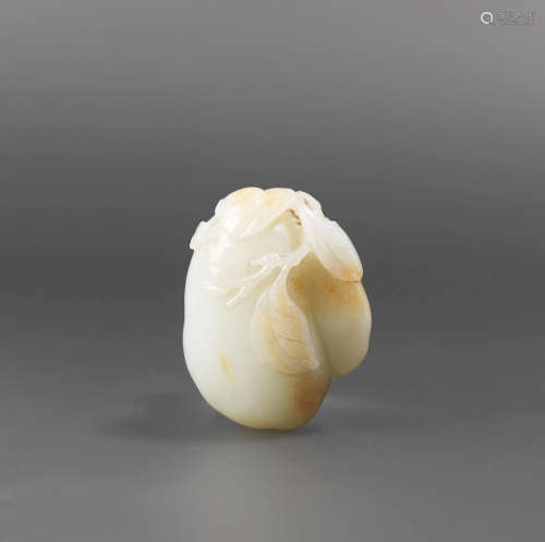 18th century A white and russet jade carving of gourds
