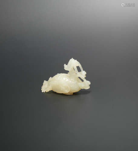 18th century A rare white jade carving of a phoenix