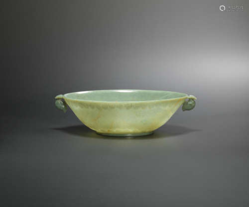 18th century A mughal-style green jade bowl