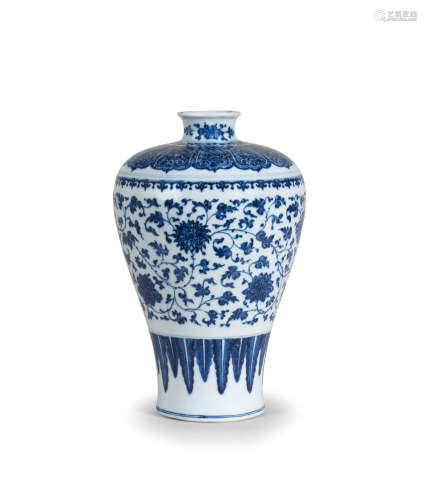 Mid Qing Dynasty A blue and white 'floral' vase, meiping