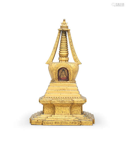 18th century A gilt-bronze stupa