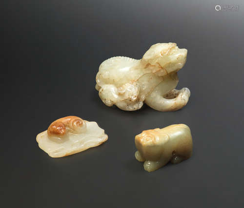 Song/Ming Dynasty Three jade carvings of animals