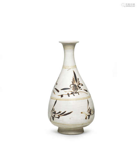 Jin Dynasty  A Cizhou painted 'floral' vase, yuhuchunping