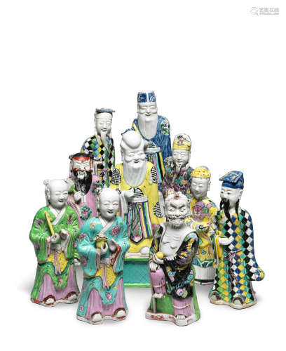 Qianlong/Jiaqing A set of ten large famille rose standing Immortals