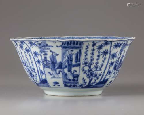 A Large Chinese blue and white barbed rim bowl