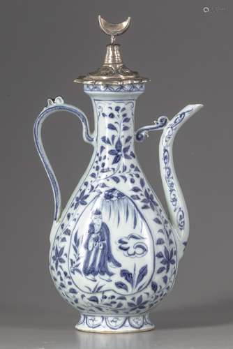 A Chinese blue and white ewer