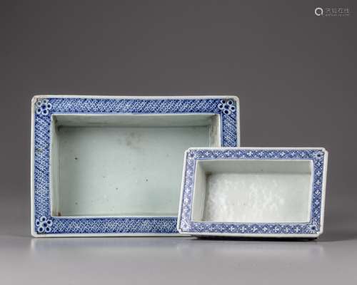 Two Chinese blue and white rectangular jardinieres