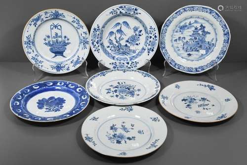 Lot de sept assiettes en porcelaine de Chine 18ème