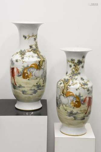 Paire de vases modernes chinois (Ht 65cm)