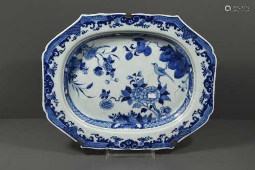 Plat en porcelaine de Chine bleue (33x40cm)