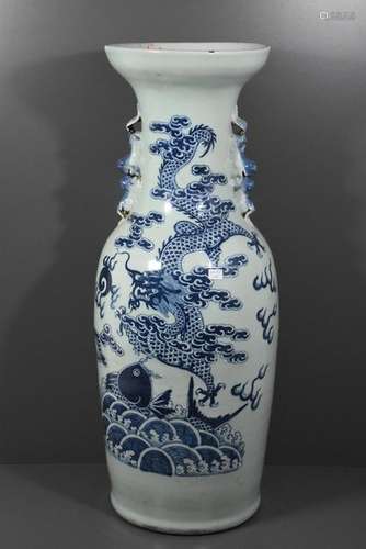 Vase chinois 19ème au dragon