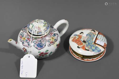 Petite théière en porcelaine de Chine (Ht 9cm) + p...