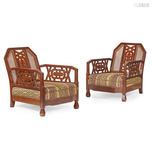 ART DECO MAHOGANY AND GRAINED THREE PIECE BERGERE SUITE EARLY 20TH CENTURY comprising a settee and a