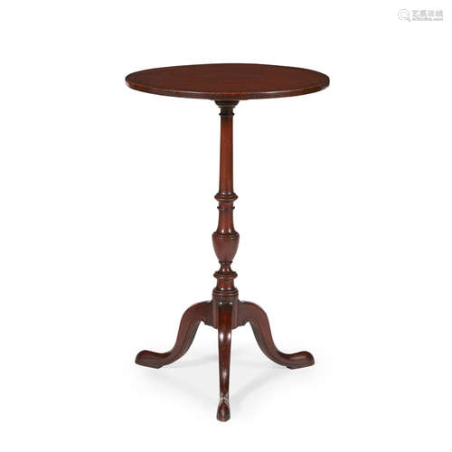 GEORGE III MAHOGANY WINE TABLE 18TH CENTURY the circular top on a slender ring turned baluster