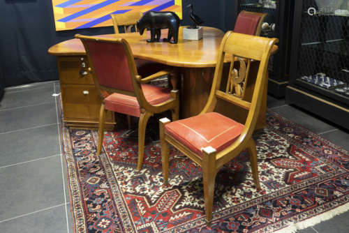 OPA - ca 1925/30 uitzonderlijk bureau-ensemble in kerselaar met twee stoelen en [...]