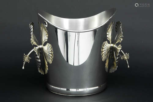 I K nineties' design wijn/champagnekoeler met bloemvormige grepen in massief zilver, [...]