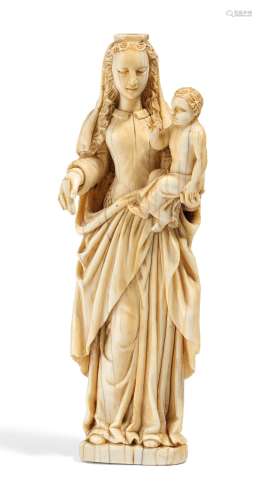 MARIA MIT KIND. Frankreich. 17.Jh. Elfenbein geschnitzt. Stehende Gottesmutter mit dem segnenden