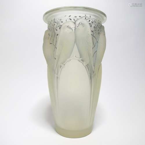 VASE 'CEYLAN'. Lalique, René. Wingen-sur-Moder. Modell 1924. Ausformung vor 1945. Farbloses und