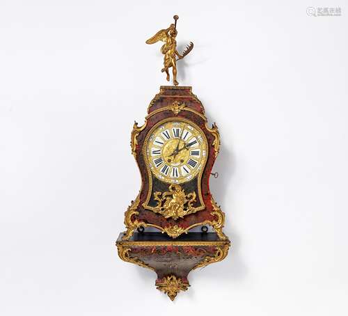 PENDULE AUF KONSOLE STYLE LOUIS XV. Frankreich. Um 1900. Verkäufersignatur C.J. Bleienheuft Cöln.