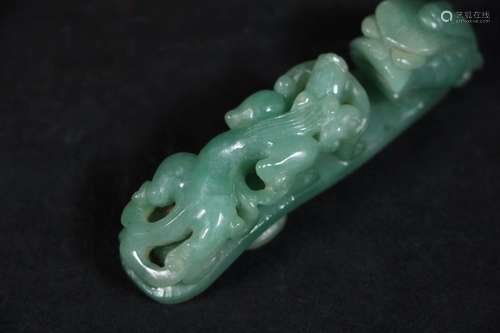 A JADE CARVED BELT HOOK