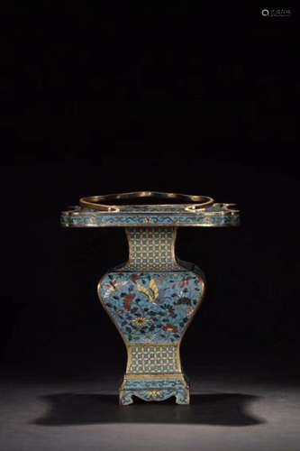 A CLOSIONNE ENAMEL FACETED VASE, QIANLONG MARK