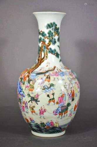 A FAMILLE ROSE VASE, JIAQING MARK