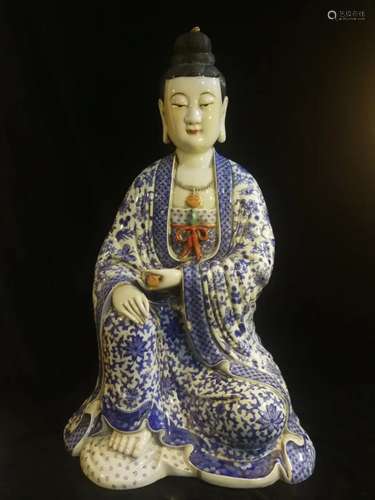 A FAMILLE ROSE FIGURE OF GUANYIN