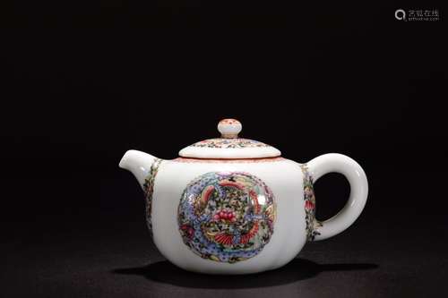 A AMILLE ROSE TEA POT, QIANLONG MARK