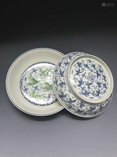 A PAIR OF DOUCAI PLATES, CHENGHUA MARK