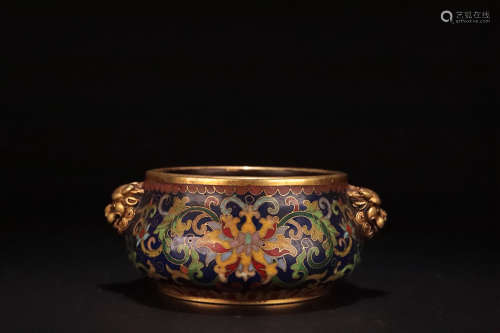 17-19TH CENTURY, A FLORAL PATTERN GILT BRONZE DOUBLE-EAR CENSER, QING DYNASTY