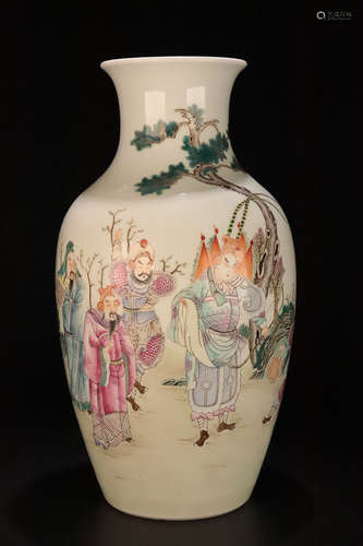 17-19TH CENTURY, A FIGURE SOTRY DESING FAMILLI ROSE VASE, QING DYNASTY