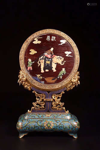 A QIANLONG MARK SCREEN