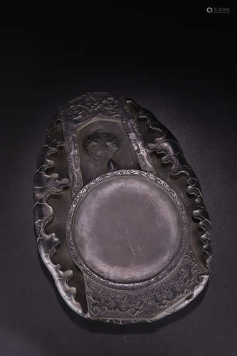 A DUAN STONE INK SLAB OF LOTUS LEAF SHAPED