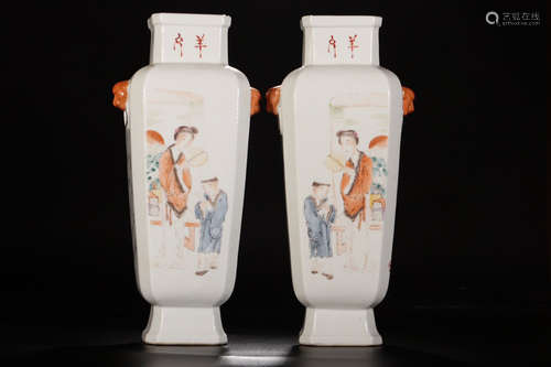 17-19TH CENTURY, A PAIR OF FAMIIE ROSE STORY DESIGN SQUARE VASES, QING DYNASTY.