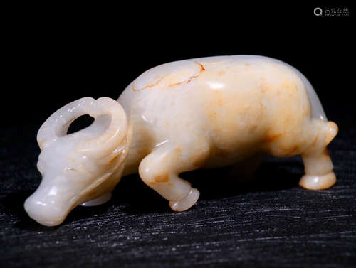 A HETIAN JADE ORNAMENT OF BULL SHAPED