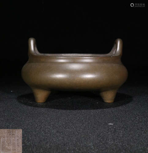 A BRONZE DOUBLE-EAR CENSER WITH MARK