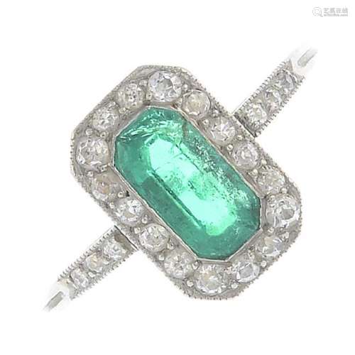 An early 20th century platinum, Colombian emerald and