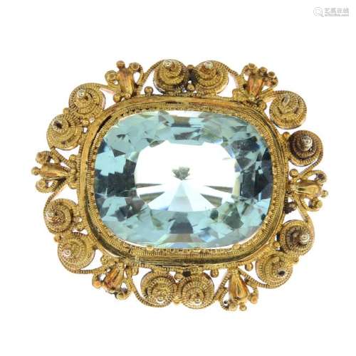 A mid Victorian gold aquamarine brooch. The