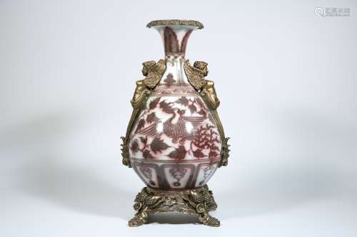 A Chinese Red Glazed Porcelain Vase