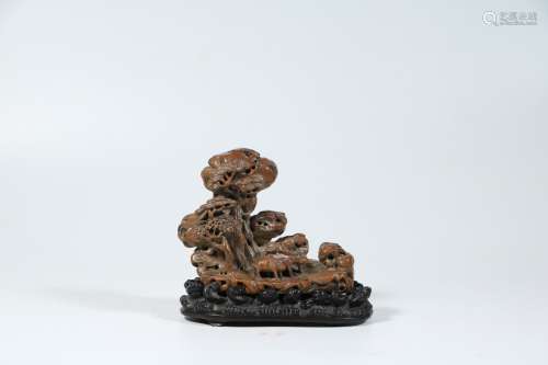 A Chinese Carved Tanxiang Decoration