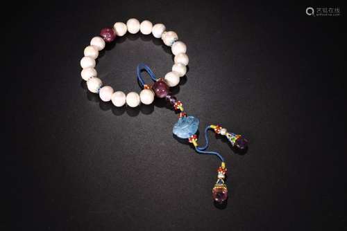 A PEARL BEAD COURT BRACELET.QING DYNASTY