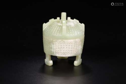 A CARVED WHITE JADE TRIPOD CENSER.QING DYNASTY