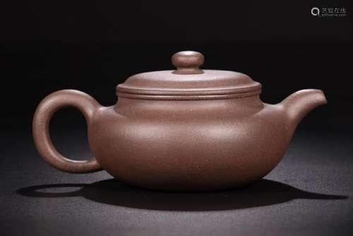 A YIXING TEAPOT AND COVER.MARK OF SHAO MAO ZHANG