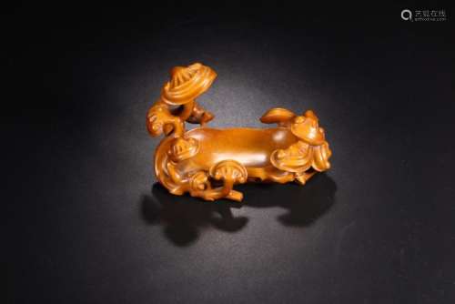 A CARVED HUANGYANGMU WASHER.ANTIQUE