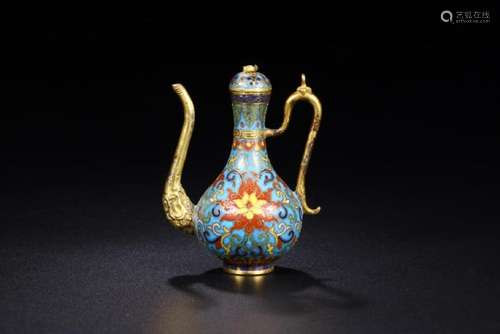 A GILT-BRONZE CLOISONNE ENAMEL POT AND COVER.QING