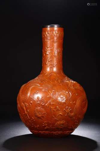 A CARVED DOUBLE-GOURD BOTTLE VASE.ANTIQUE