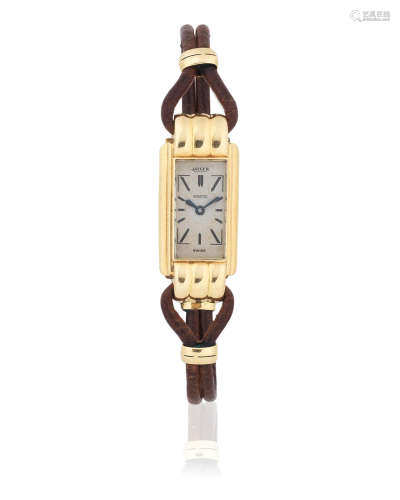 Duo-plan, London Import mark for 1930  Jaeger. An early lady's 18K gold manual wind rectangular wristwatch