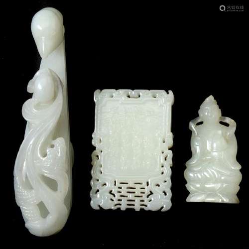 Three Chinese Jade Accessories