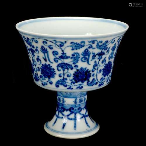 Chinese Blue and White 'Lanca Characters' Stem Cup