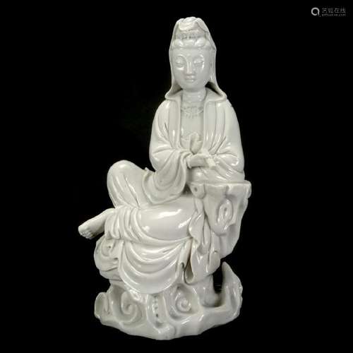 Chinese Dehua Seated Figure of Guanyin